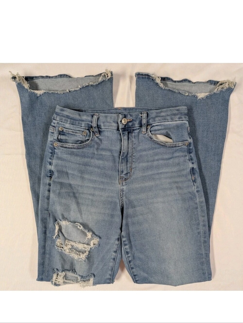 American Eagle Curvy Super High Rise Flare Jeans Womens Size 8 Distressed